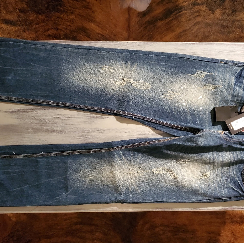 Brand new DSquared2 mens jeans